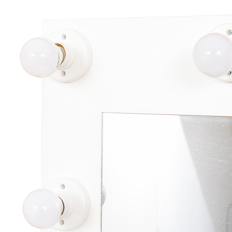 Dressing Table With Light Bulb